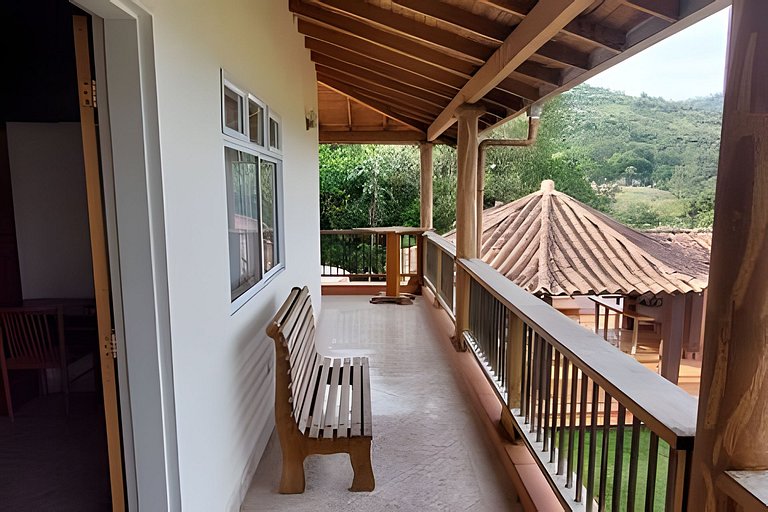 Finca con piscina y cancha en Copacabana Antioquia