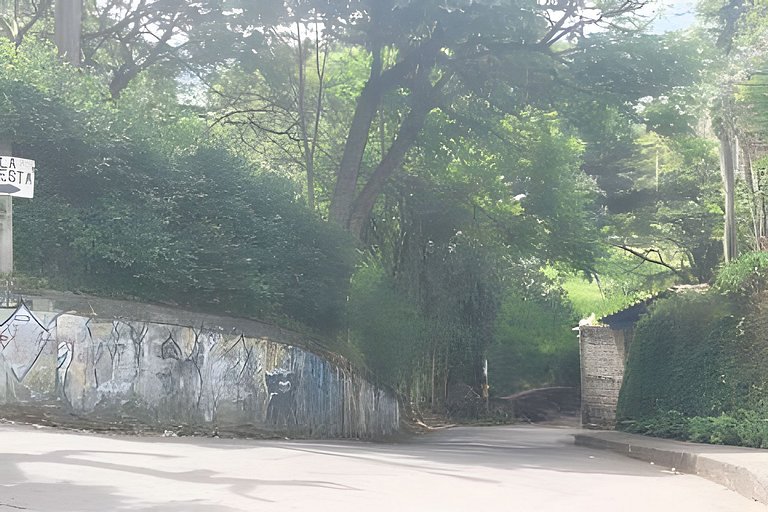 Finca con piscina y cancha en Copacabana Antioquia