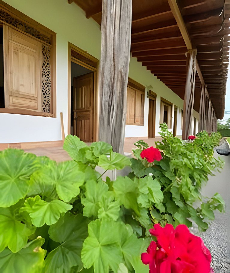 Villa con piscina cerca al parque del Café Quindio