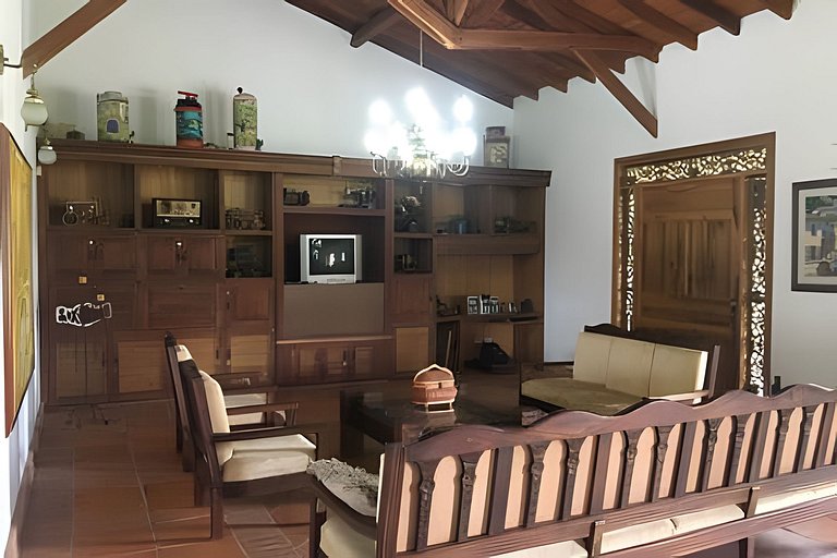 Villa con piscina cerca al parque del Café Quindio