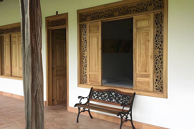 Villa con piscina cerca al parque del Café Quindio