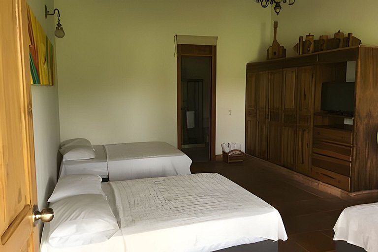 Villa con piscina cerca al parque del Café Quindio