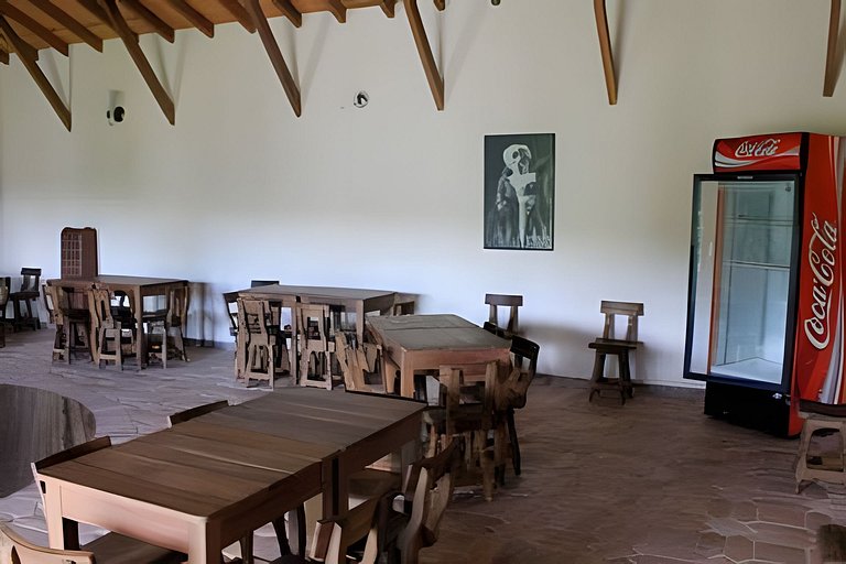 Villa con piscina cerca al parque del Café Quindio