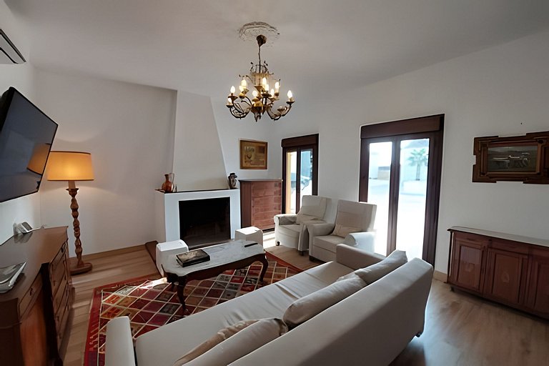 Casa campestre con piscina en Cortijo las cruces.