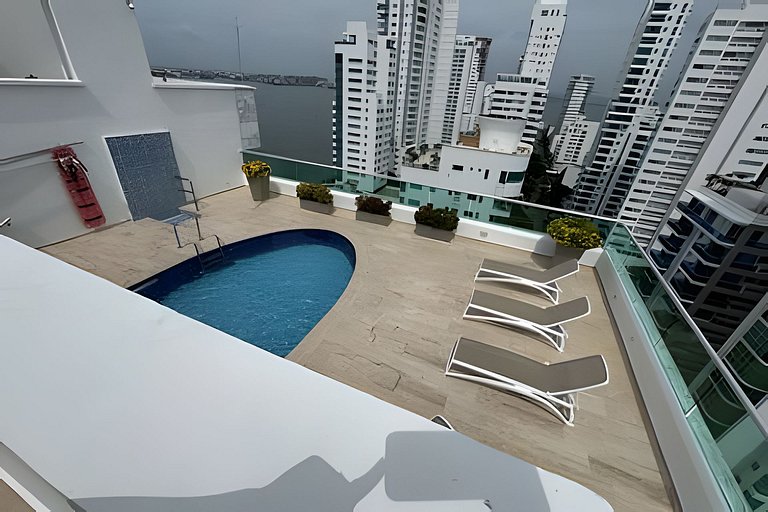 Apartamento en Cartagena frente al mar con piscina