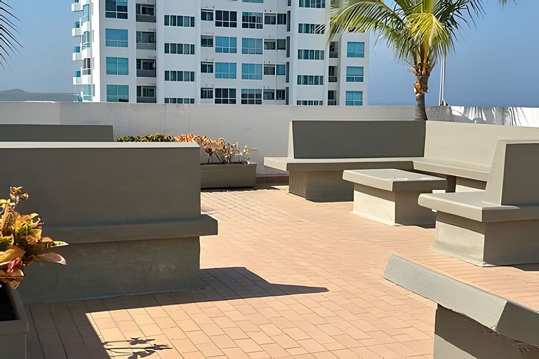 Apartamento en Cartagena frente al mar con piscina
