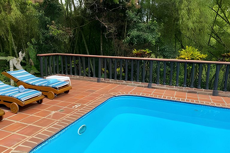 Casa con piscina privada fincas panaca, Quindío