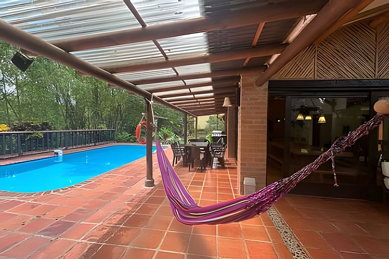 Casa con piscina privada fincas panaca, Quindío