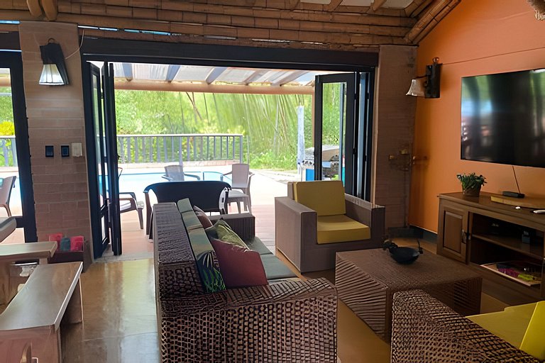 Casa con piscina privada fincas panaca, Quindío