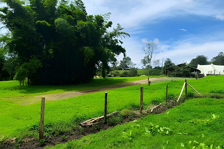 Chalet campestre cerca a Llanogrande