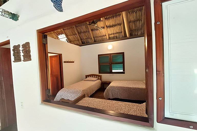 Villa independiente con playa privada en el Calao