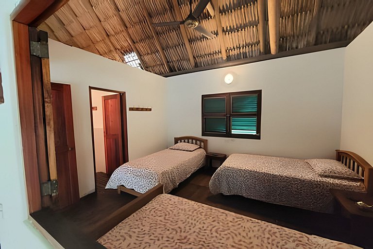 Villa independiente con playa privada en el Calao