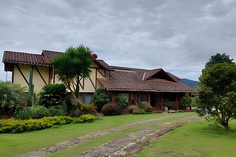 Villa con espectacular vista y chimenea en La Ceja