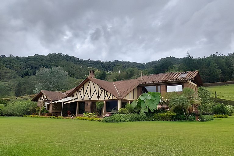 Villa con espectacular vista y chimenea en La Ceja