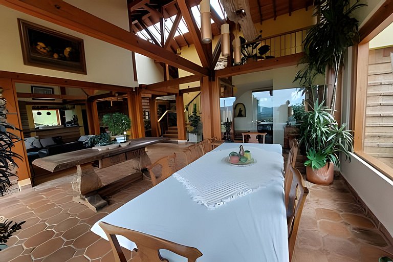 Villa con espectacular vista y chimenea en La Ceja