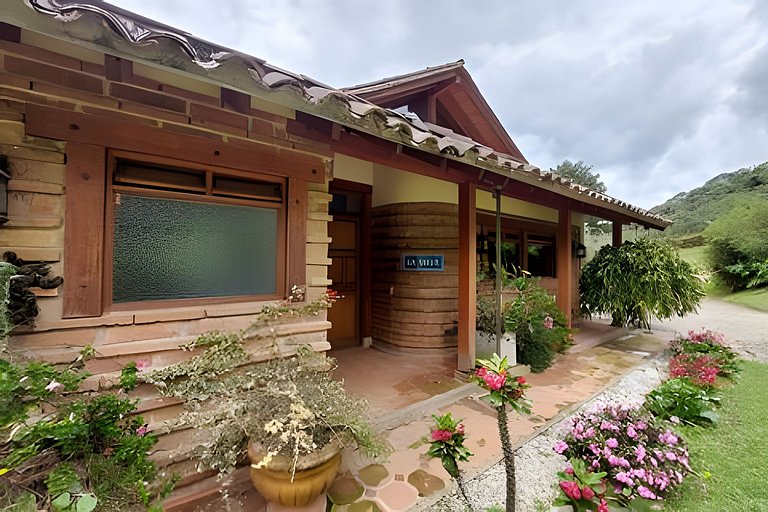 Villa con espectacular vista y chimenea en La Ceja