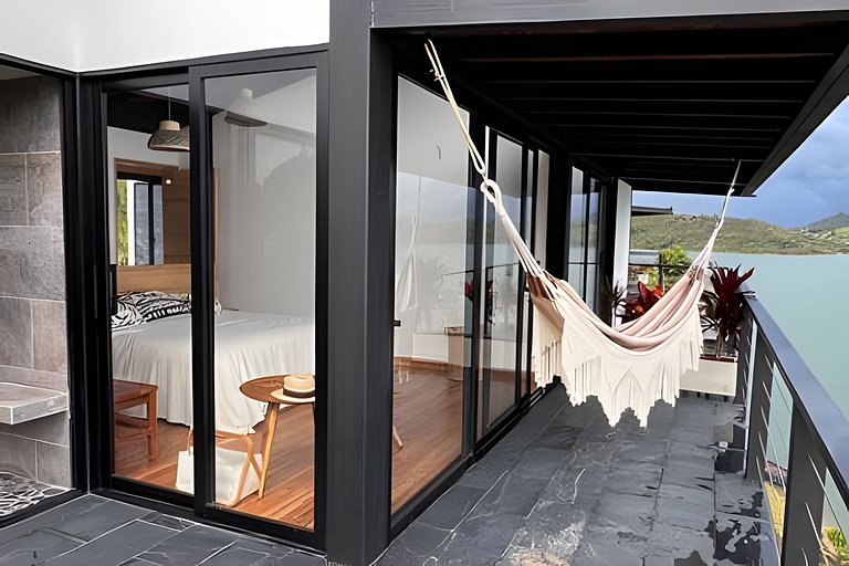 Villa frente a la represa vista a piedra del peñol