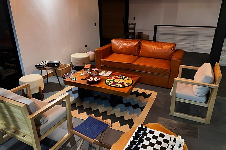 Villa frente a la represa vista a piedra del peñol