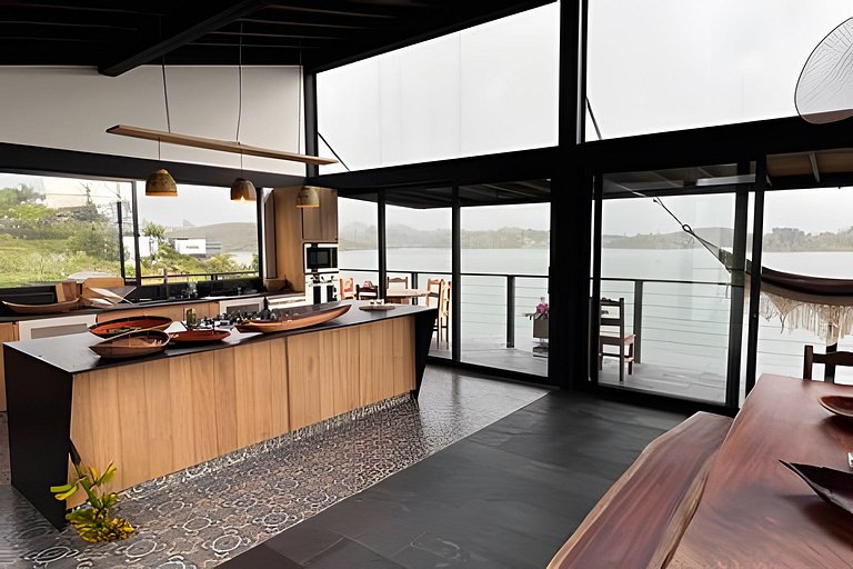 Villa frente a la represa vista a piedra del peñol