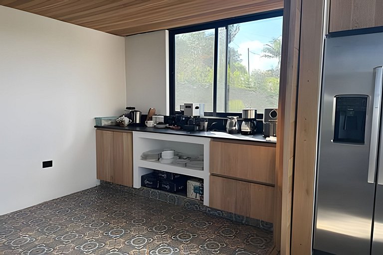 Villa frente a la represa vista a piedra del peñol