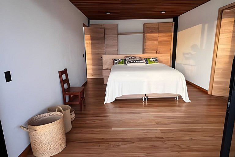 Villa frente a la represa vista a piedra del peñol