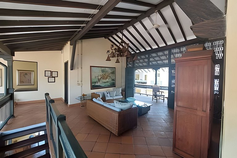 Casa en Cauca Viejo con piscina, jacuzzi y turco