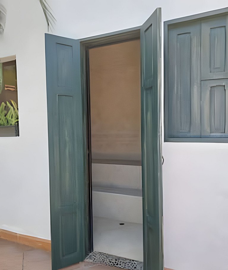 Casa en Cauca Viejo con piscina, jacuzzi y turco