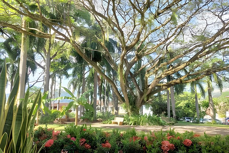 Casa en Cauca Viejo con piscina, jacuzzi y turco