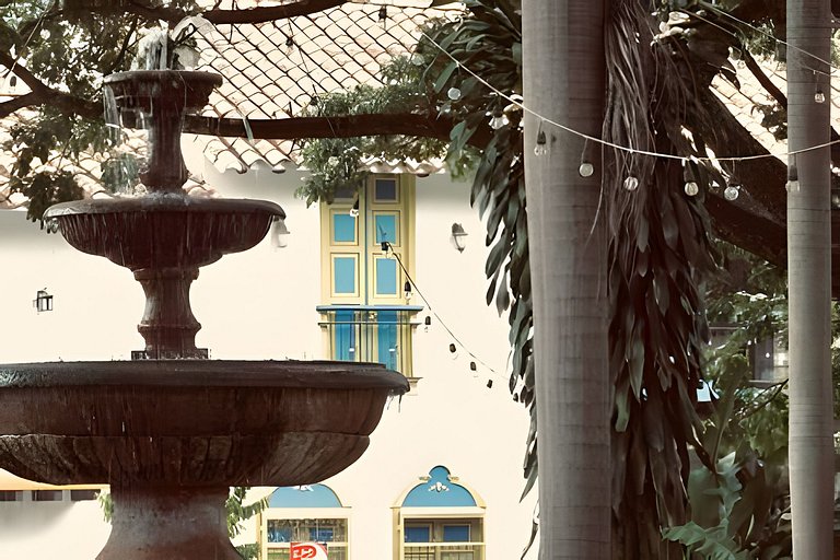 Casa en Cauca Viejo con piscina, jacuzzi y turco