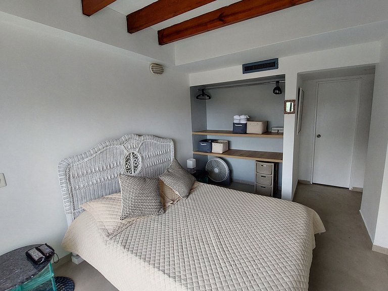 Apartamento en San Andrés frente al mar, piscina