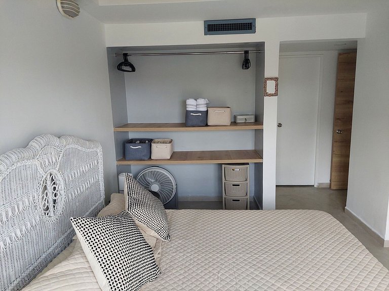 Apartamento en San Andrés frente al mar, piscina