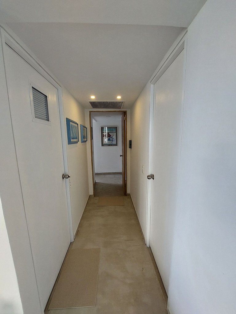 Apartamento en San Andrés frente al mar, piscina