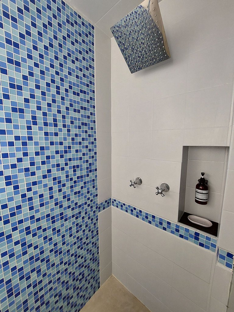 Apartamento en San Andrés frente al mar, piscina