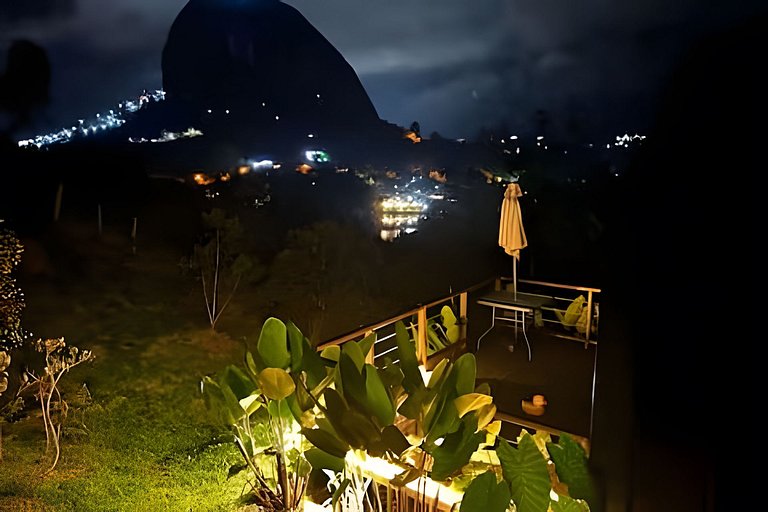 Cabaña romantica con jacuzzi frente a la represa